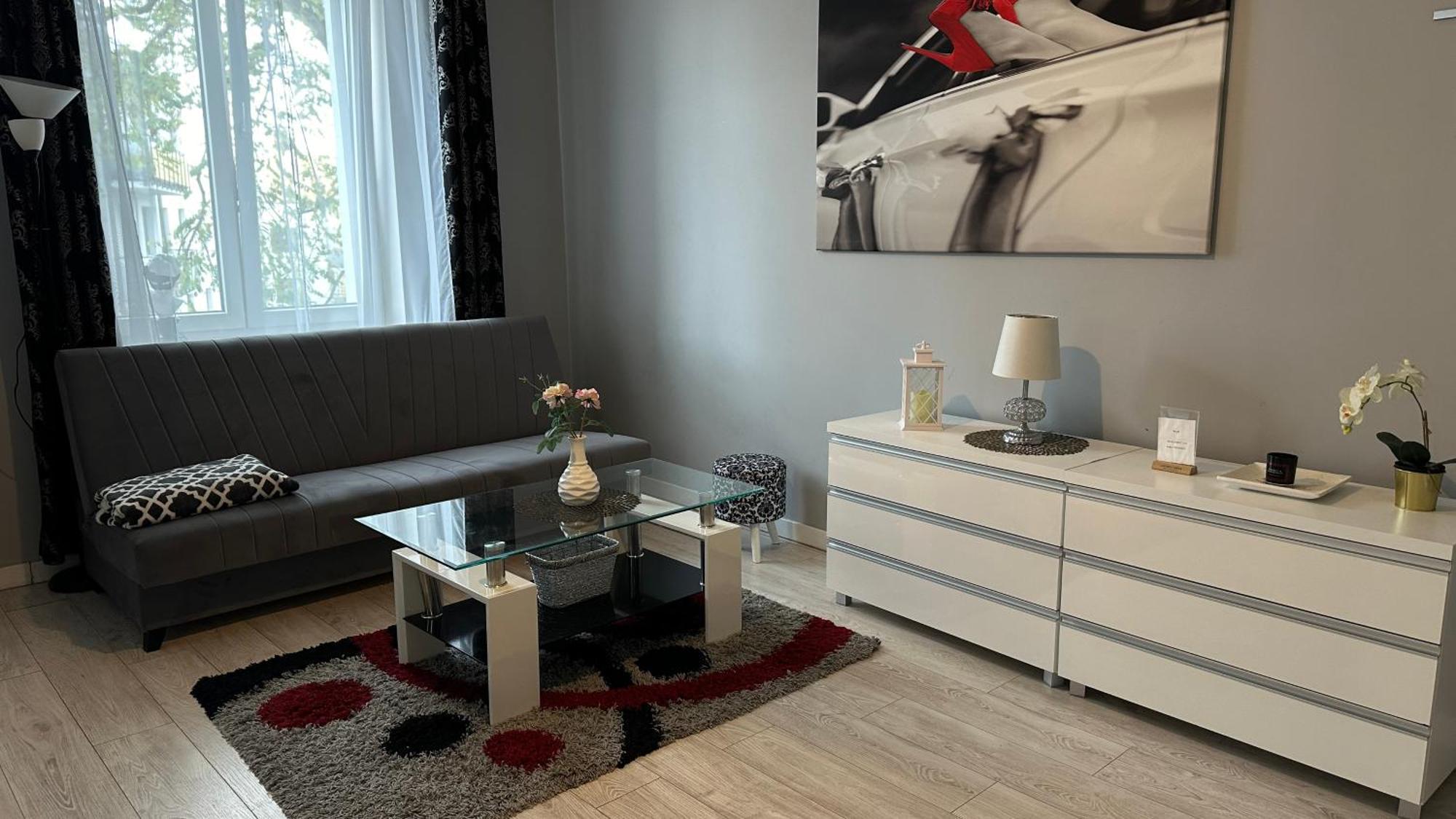 Apartamenty Sofija Deluxe Centrum 지엘로나구라 외부 사진
