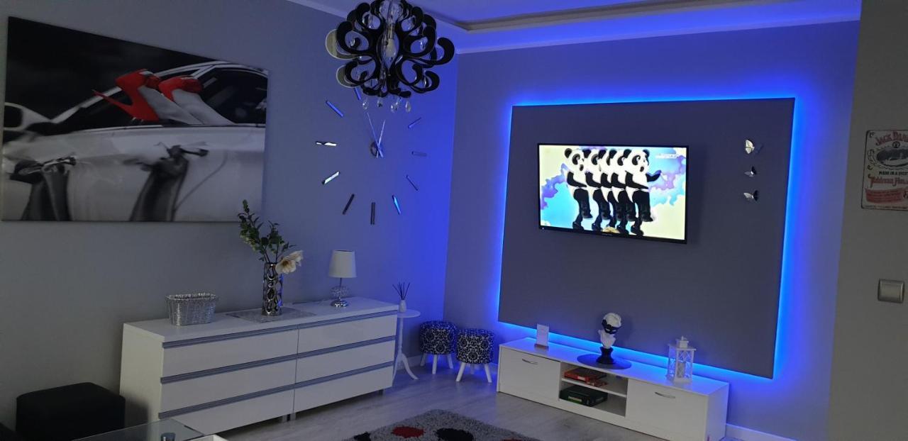 Apartamenty Sofija Deluxe Centrum 지엘로나구라 외부 사진