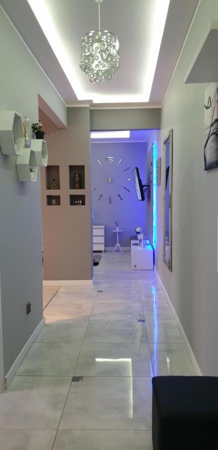 Apartamenty Sofija Deluxe Centrum 지엘로나구라 외부 사진